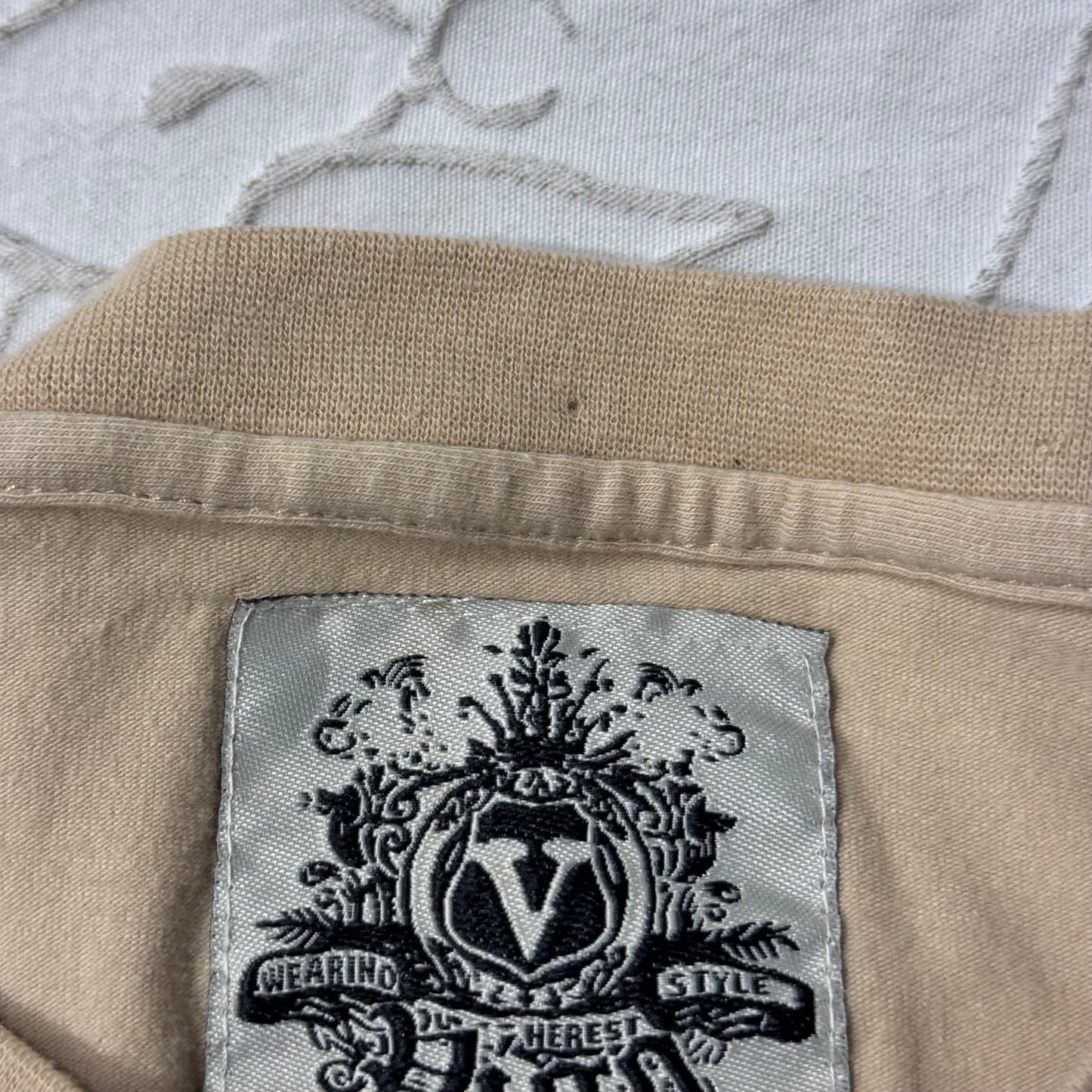 Beige ‘Vigo’ Cybery2k Rhinestone Girl Gun Angel Men’s Shirt
