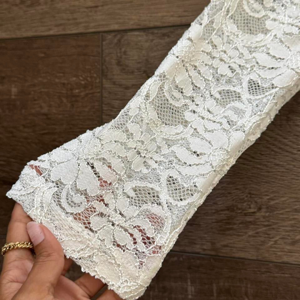 White ‘Wrapper’ Y2K Lace 3/4 Sleeves V Neck Blouse