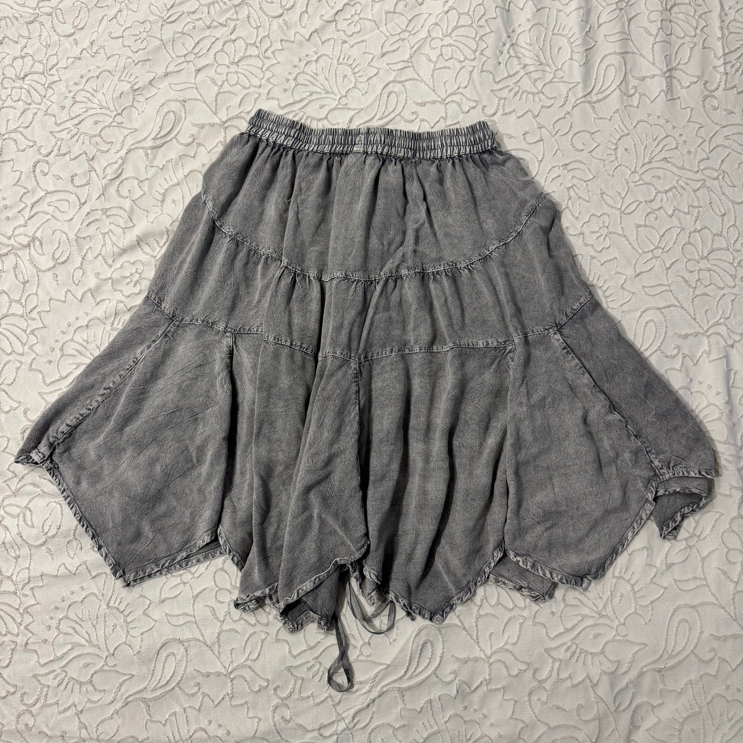 Grey ‘Flower’ Steampunk Fairy Asymmetrical Skirt