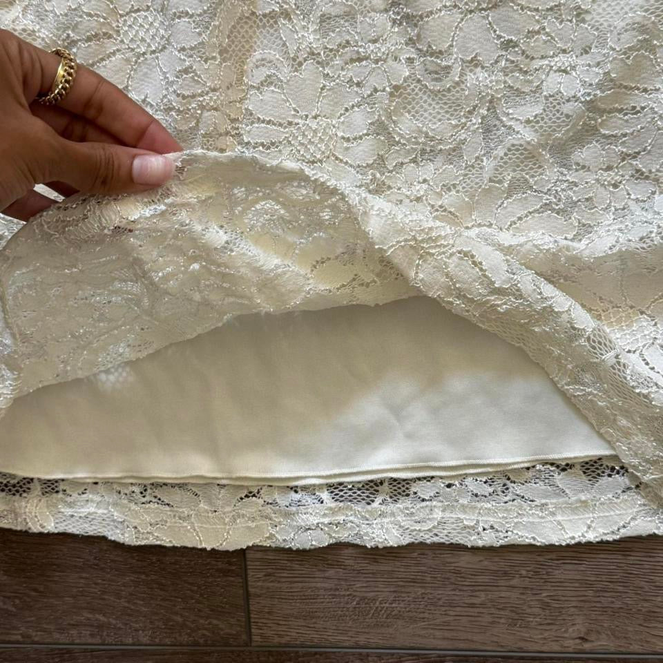 White ‘Wrapper’ Y2K Lace 3/4 Sleeves V Neck Blouse