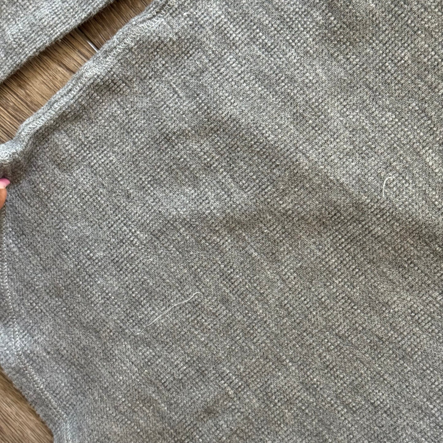 dark grey aerie thermal long sleeve shirt (S)