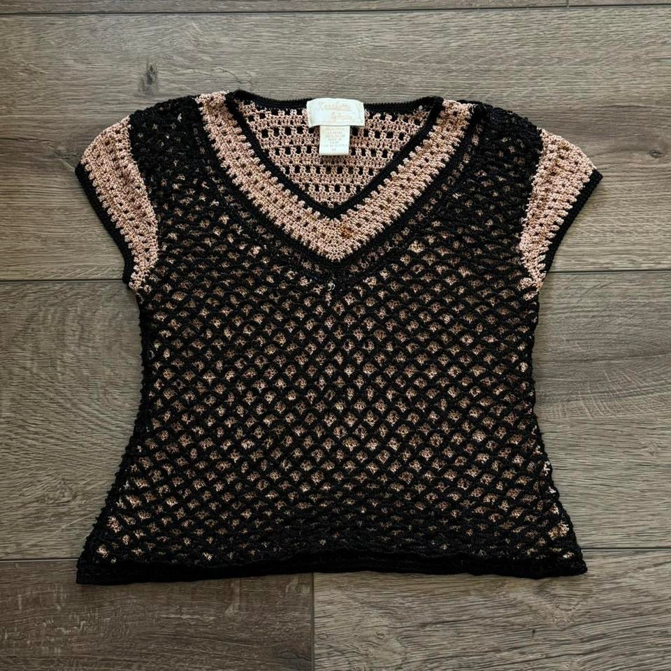 Black & Light Brown ‘Kroshetta by Papillon’ Crotchet V Neck Cropped Top