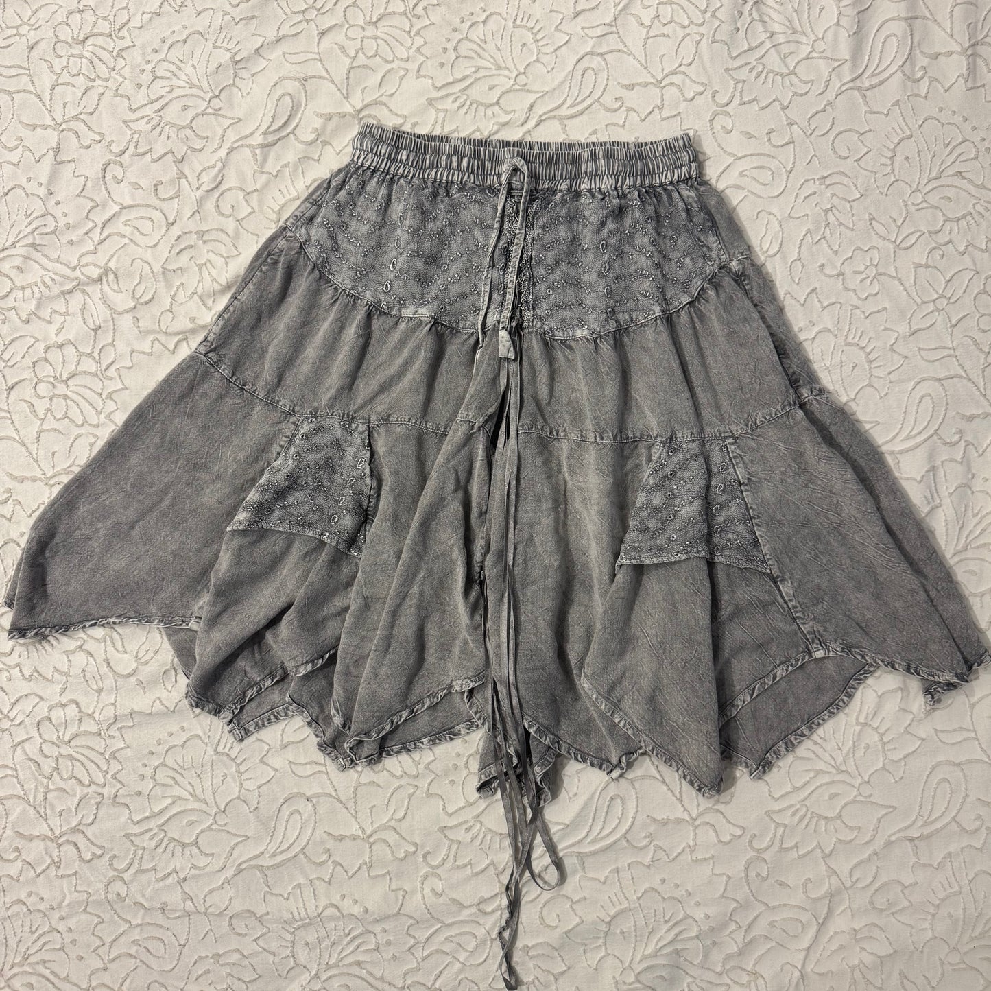 Grey ‘Flower’ Steampunk Fairy Asymmetrical Skirt