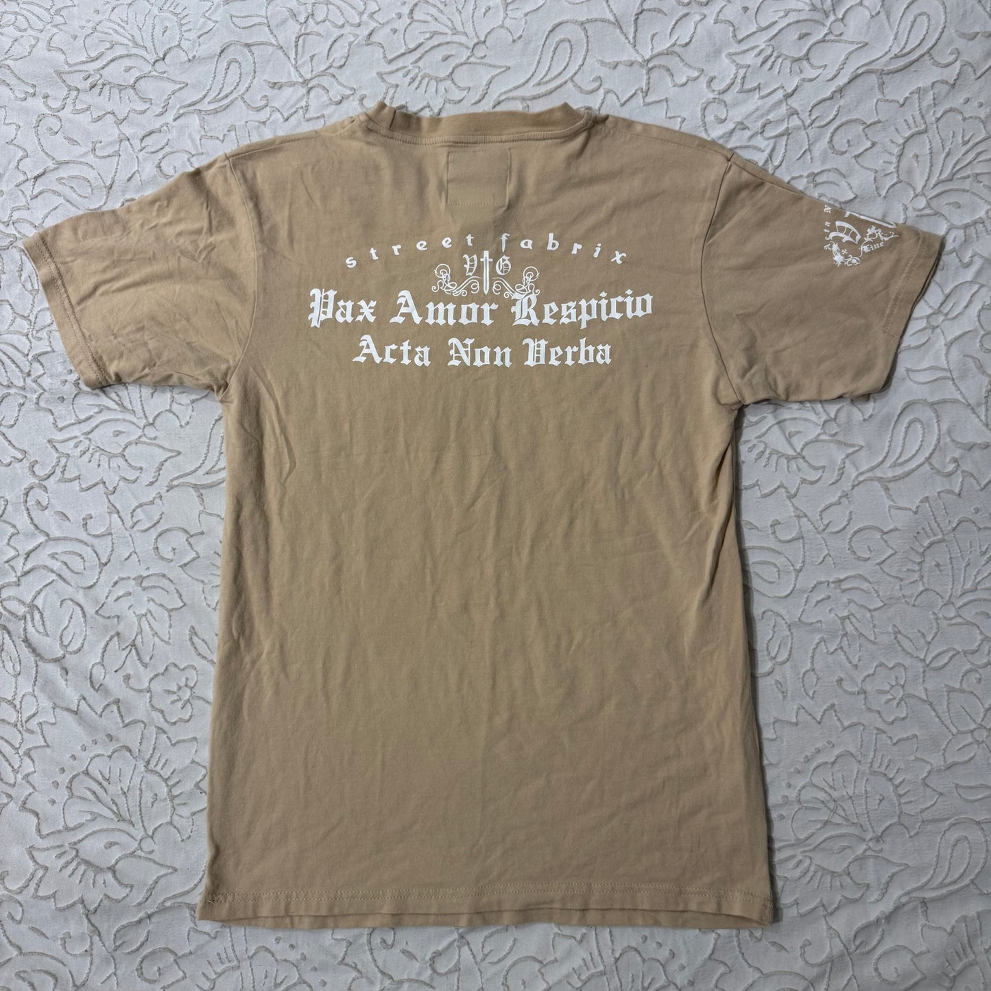 Beige ‘Vigo’ Cybery2k Rhinestone Girl Gun Angel Men’s Shirt