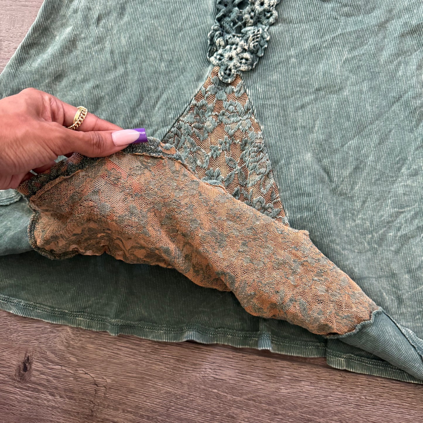 aqua green lace whimsical short sleeve top