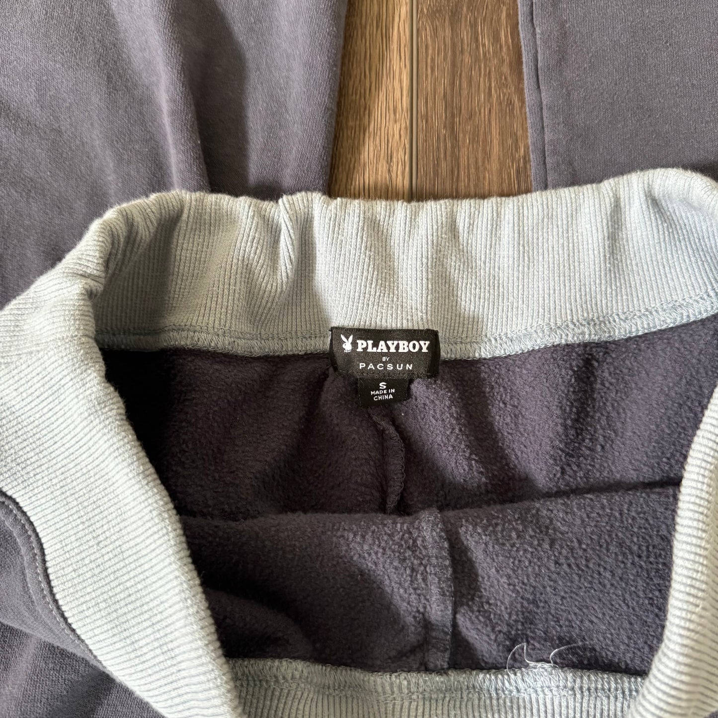 grey & blue playboy x pacsun high rise playboy flare sweatpants (S)