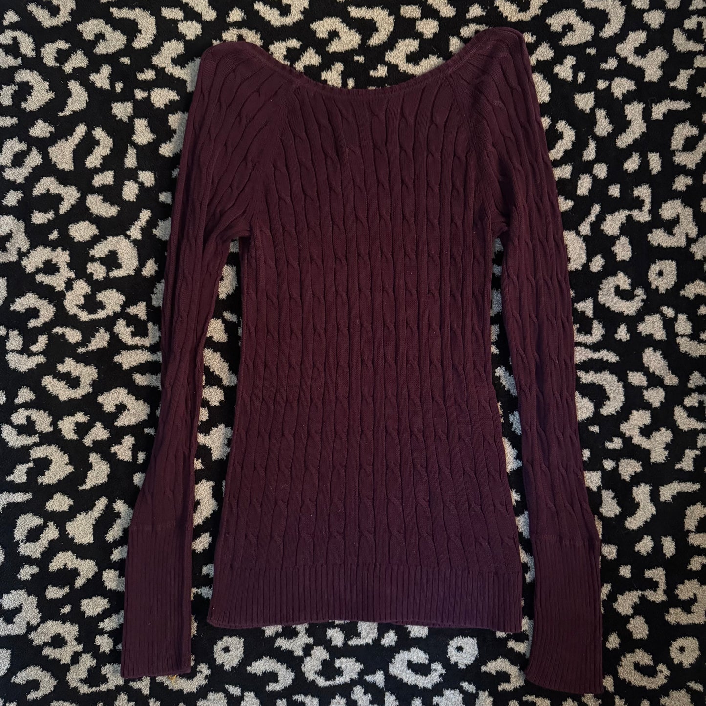 burgundy purple american eagle outfitters knitted bella swan long sleeve sweater (L)