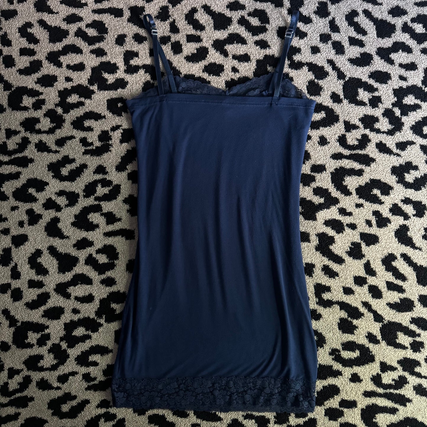 navy blue lace trim cami top (M)