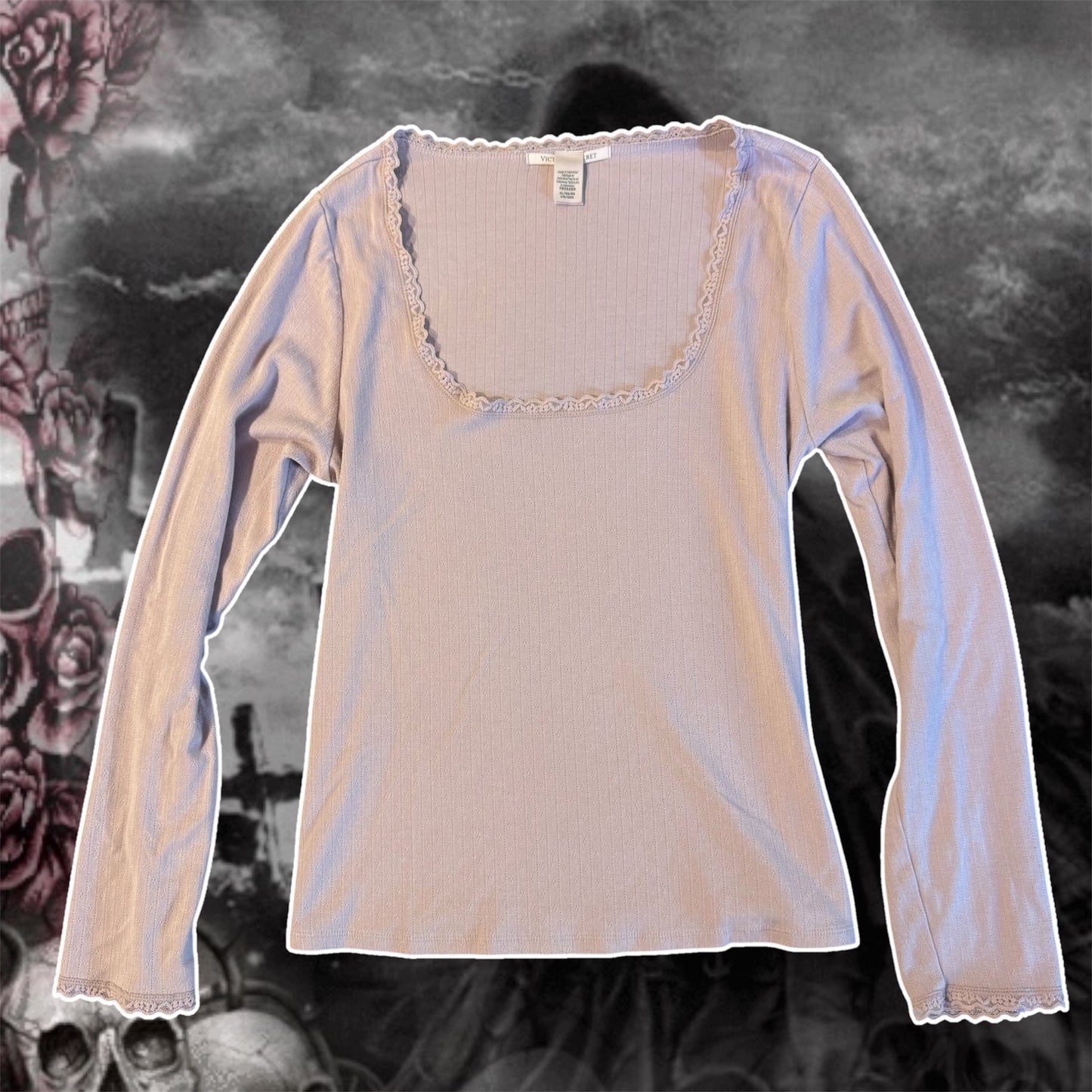 light purple lace trim victoria’s secret long sleeve (xl)