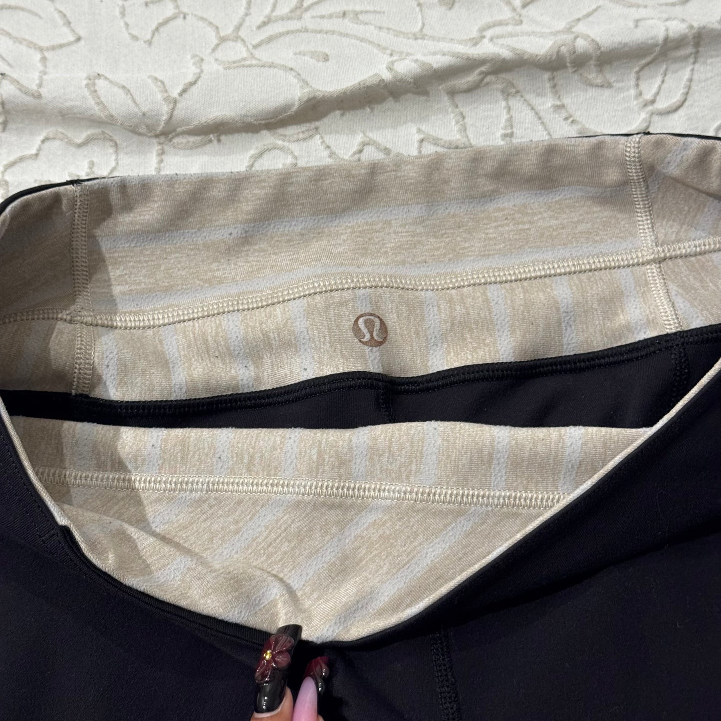 Black ‘Lululemon’ High Waisted Straight Yoga Pants