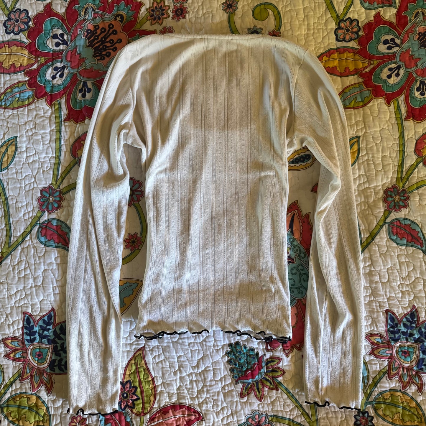 white & black bow abercrombie & fitch long sleeve shirt (S)