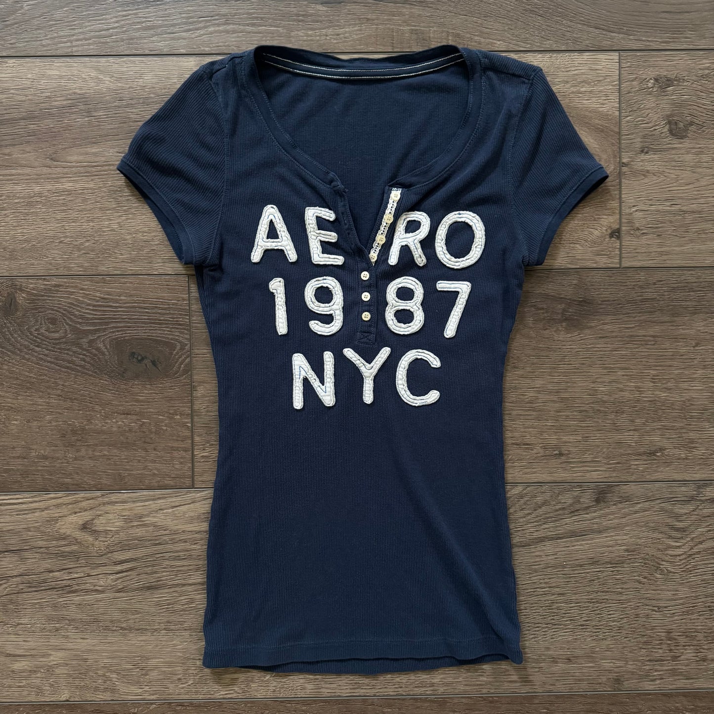 navy blue aero lave trim henley shirt short sleeve