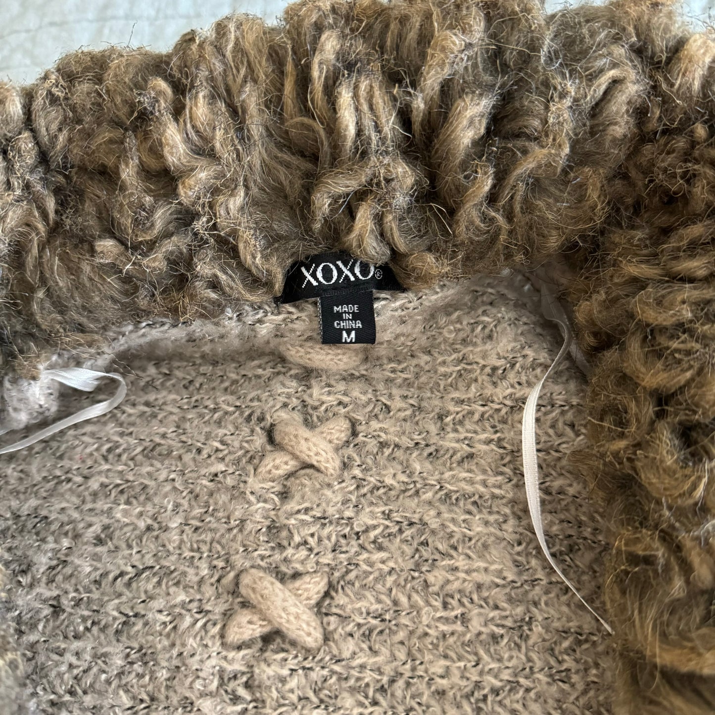 Crème ‘XOXO’ Fur Trim Oversized Cardigan