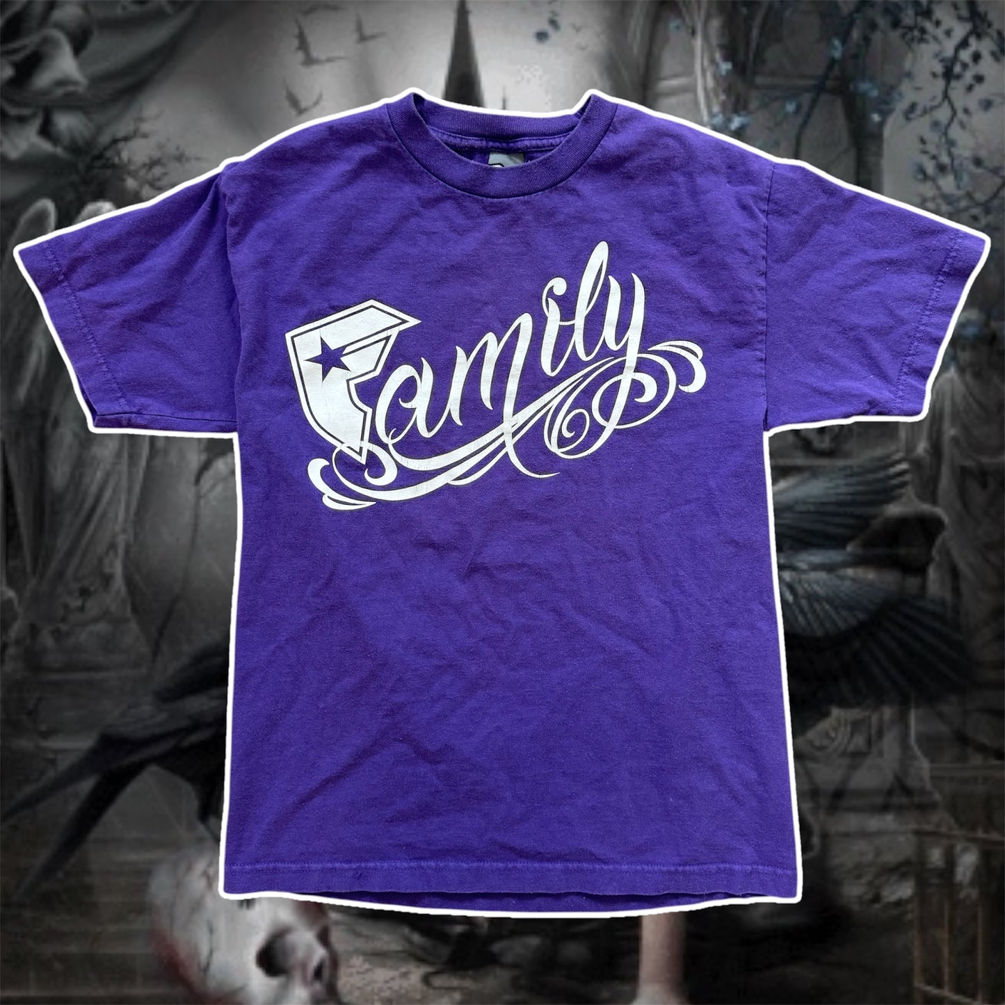 purple famous stars and straps family graphic men’s shirt medium