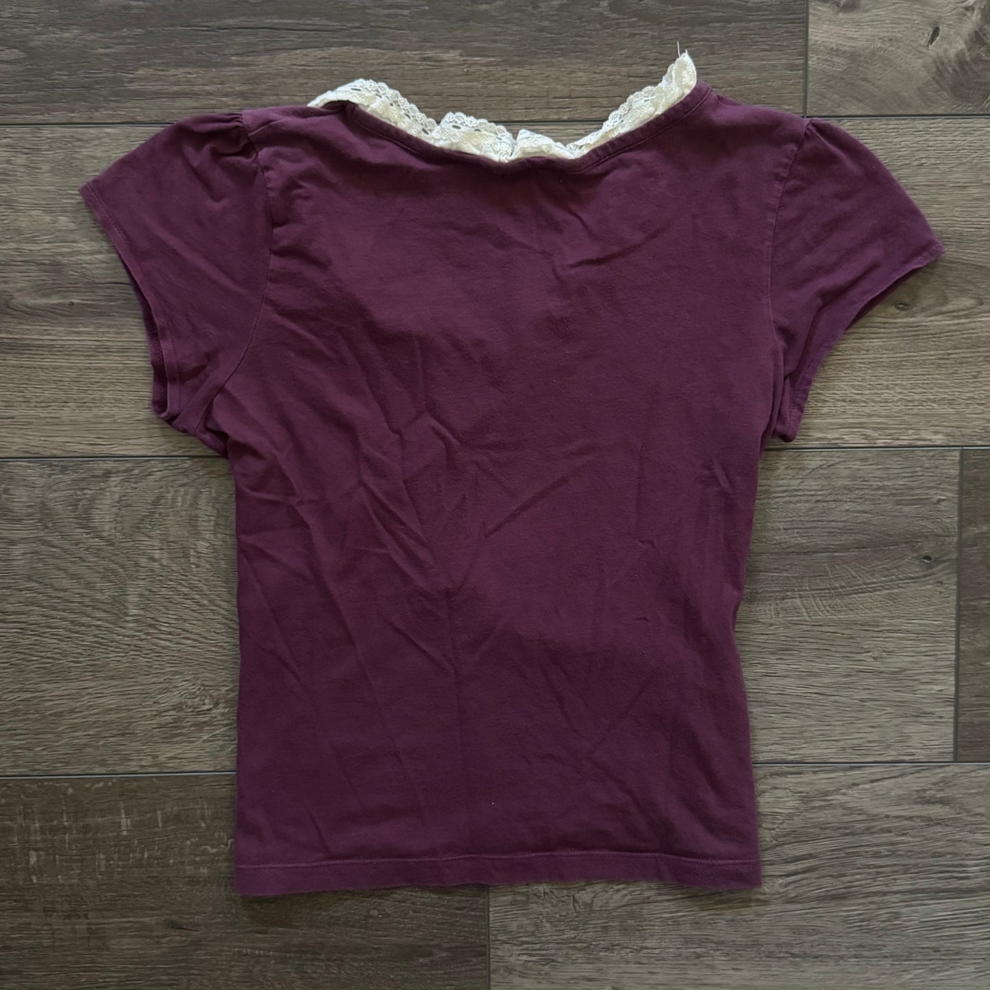 pretty purple lace trim 90’s blouse