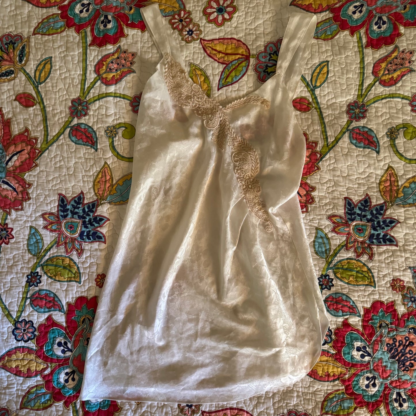 white victoria’s secret 90’s beaded slip lingerie dress (M)