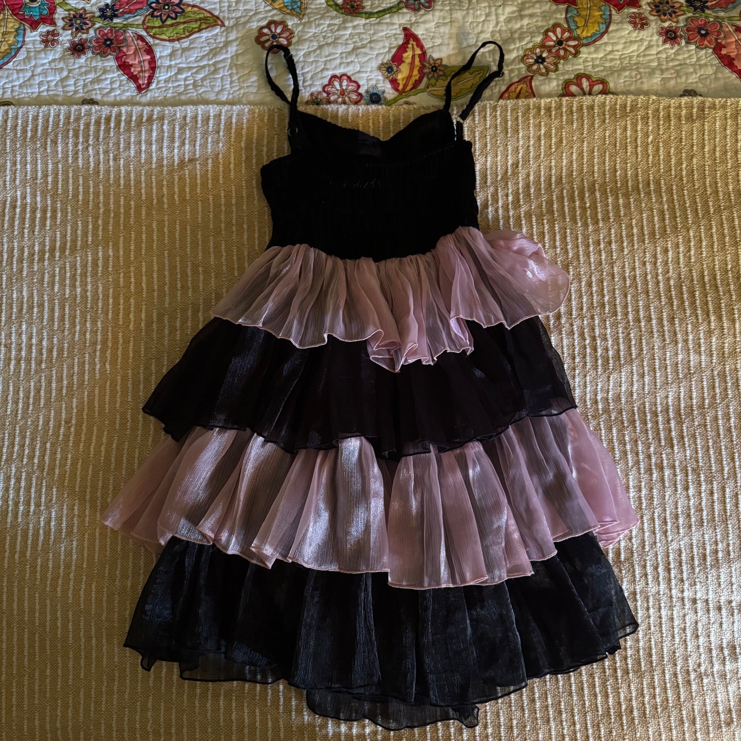 black and pink lolita gothic puffy dress (S)