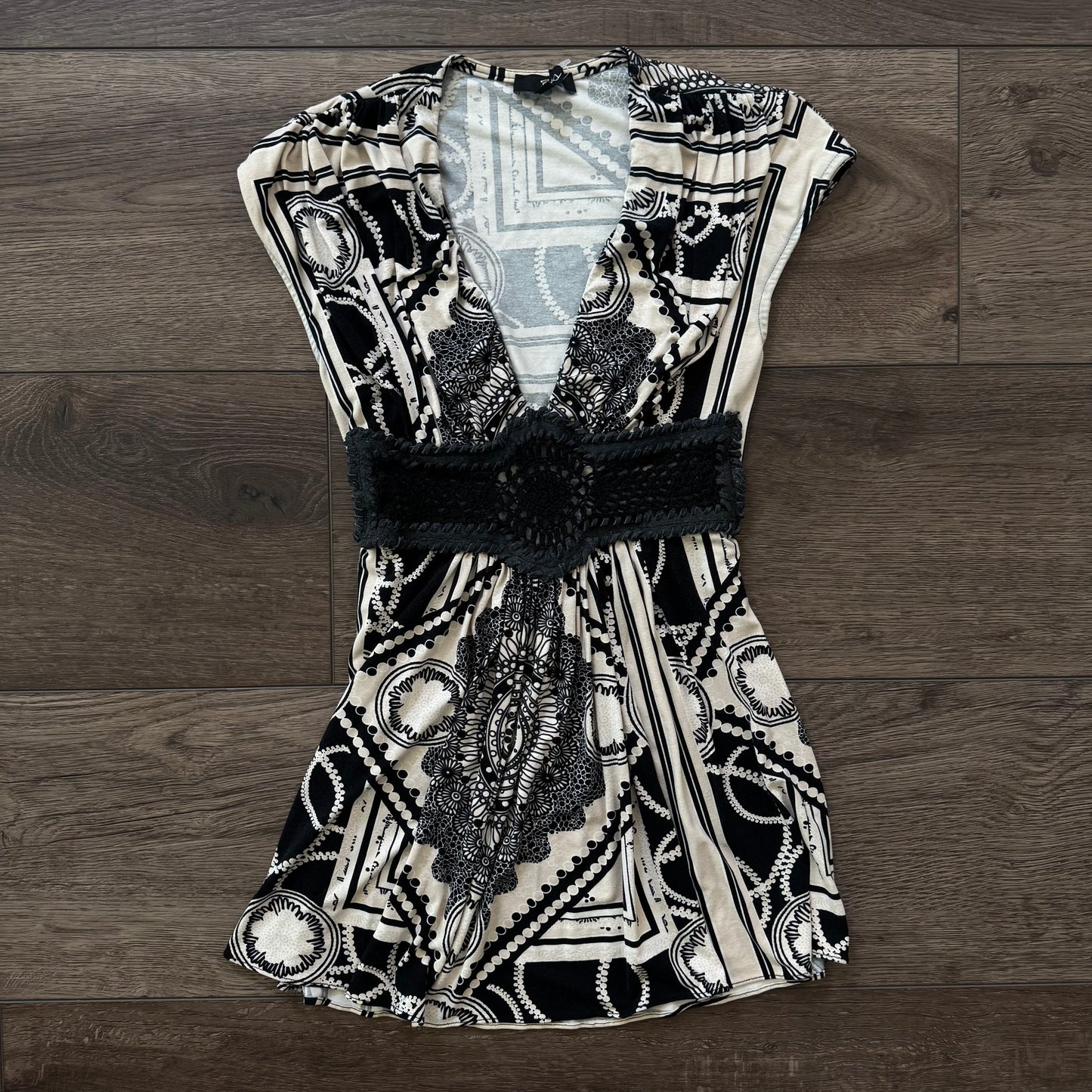 beige & black v neck boho blouse