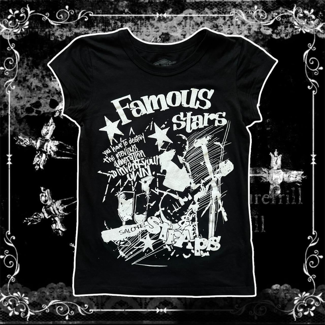 black & white famous straps and stars graphic juniors tee