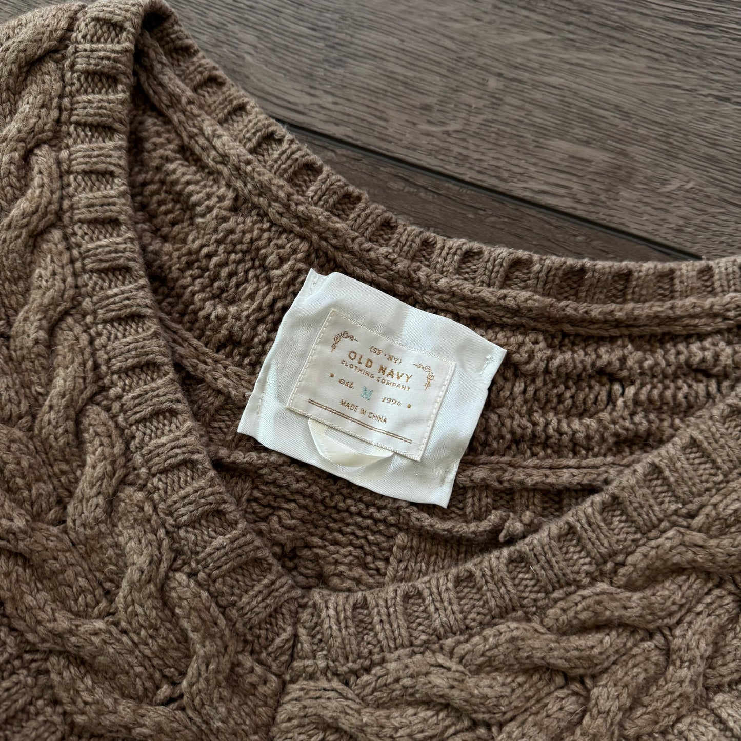 brown cable knit lambs wool long sleeve sweater