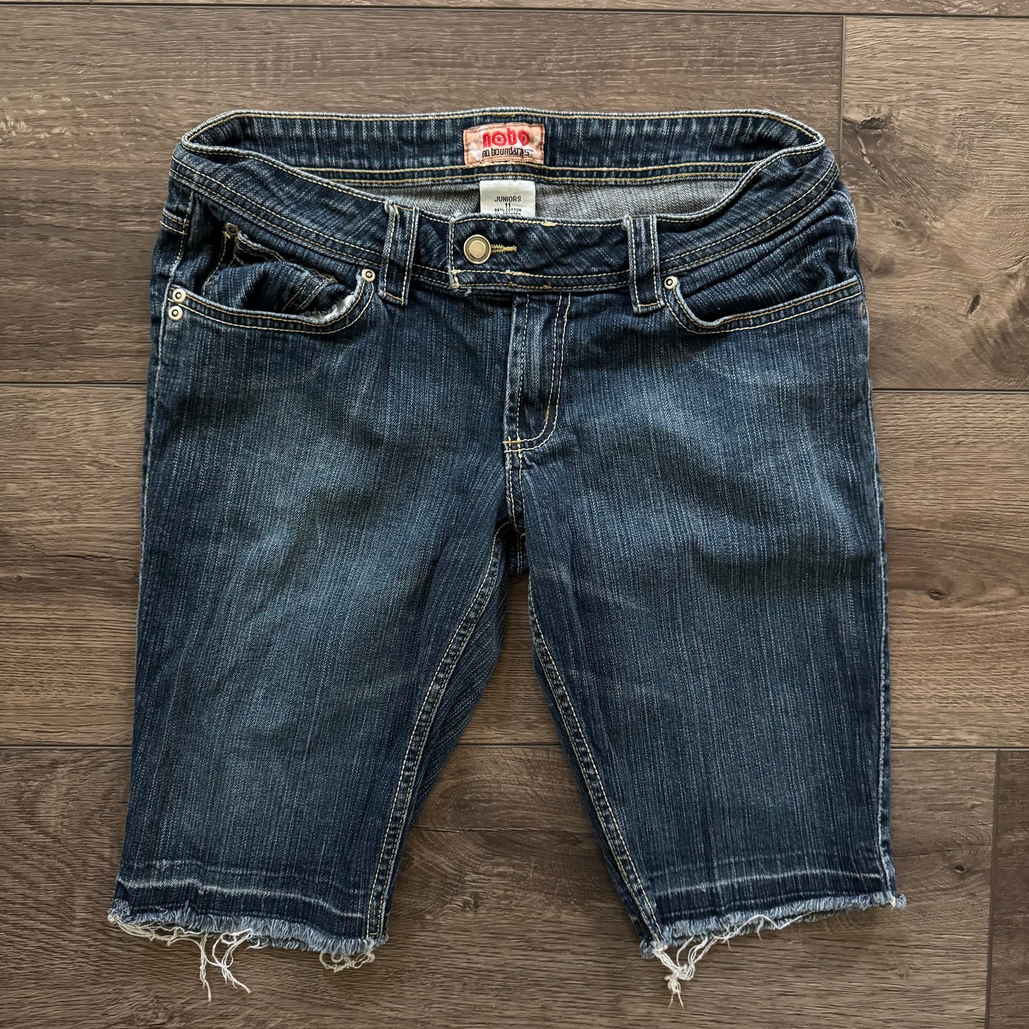 denim blue gold embellished y2k distressed capri midrise pants