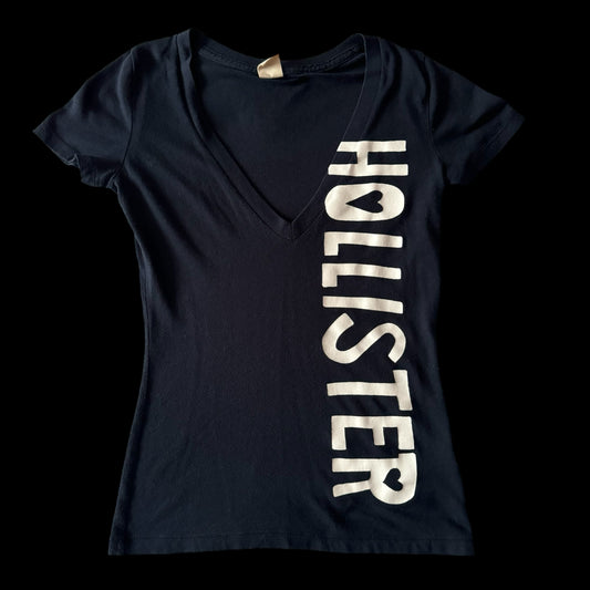 Navy Blue ‘Hollister’ Y2K Heart Logo Graphic Shirt