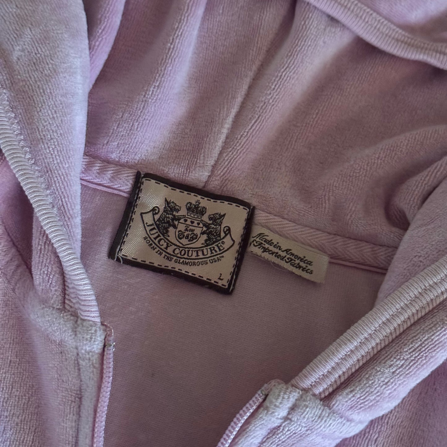 light pink rare juicy couture y2k 2000’s velour zip up jacket (L)