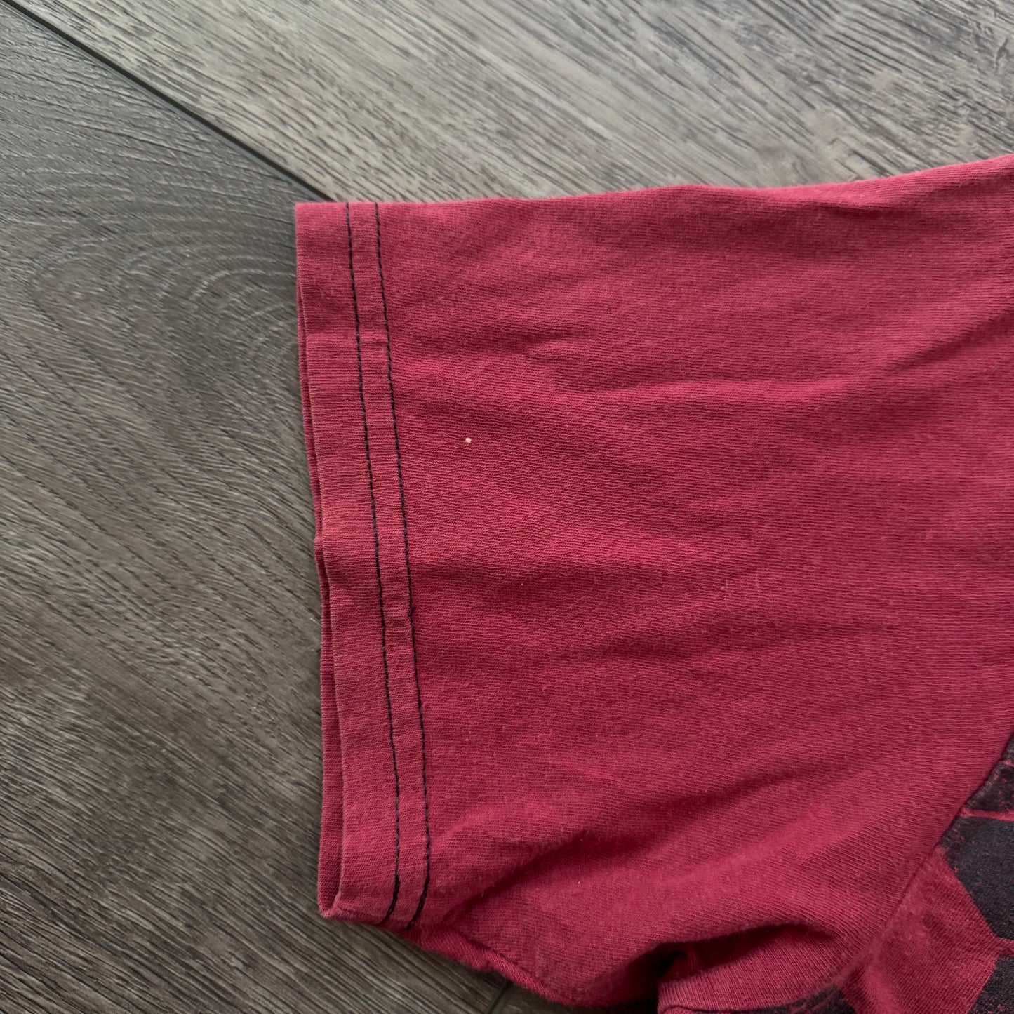 red & black cybery2k grungy men’s distressed graphic shirt