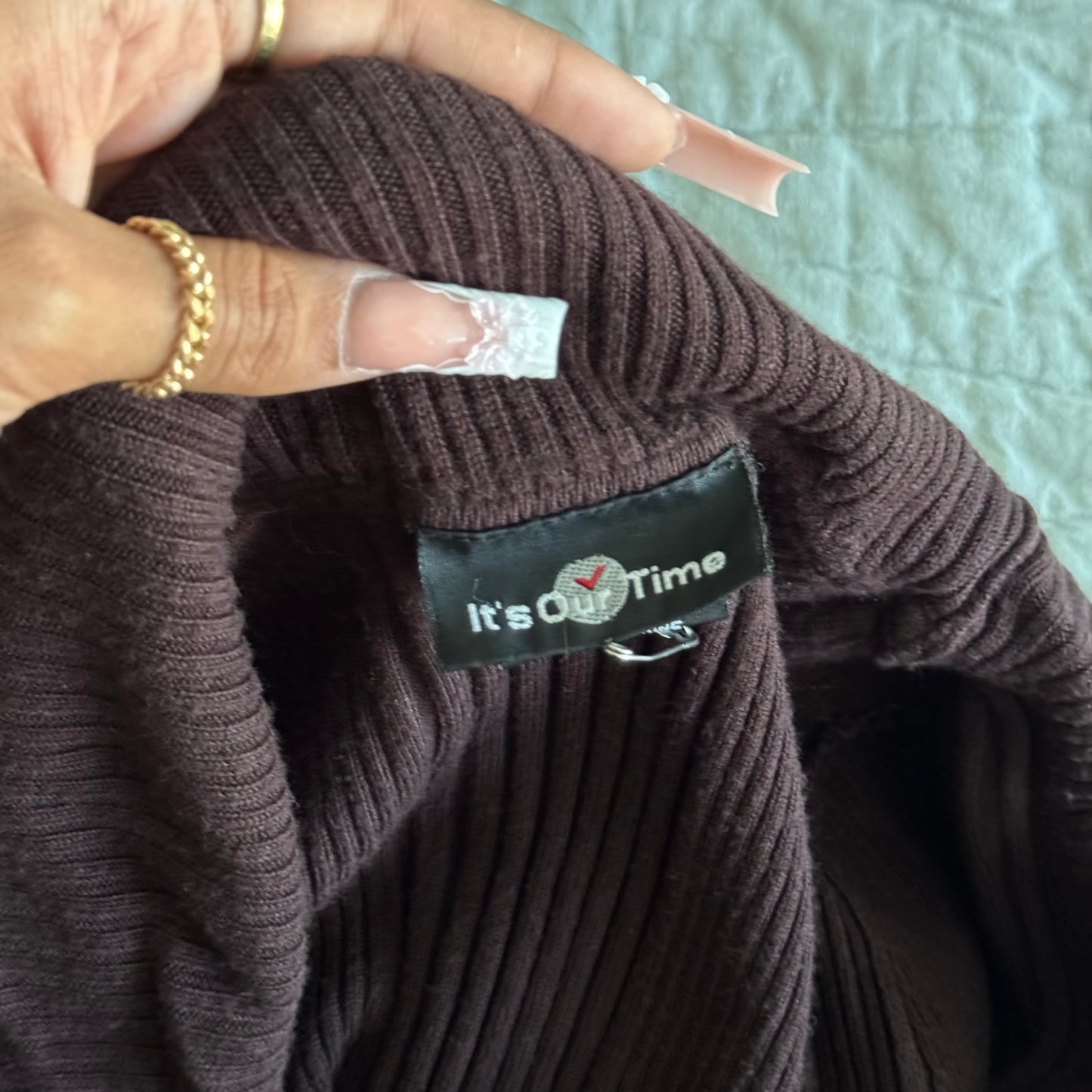 Brown ‘It’s Our Time’ Off the Shoulder Sweater