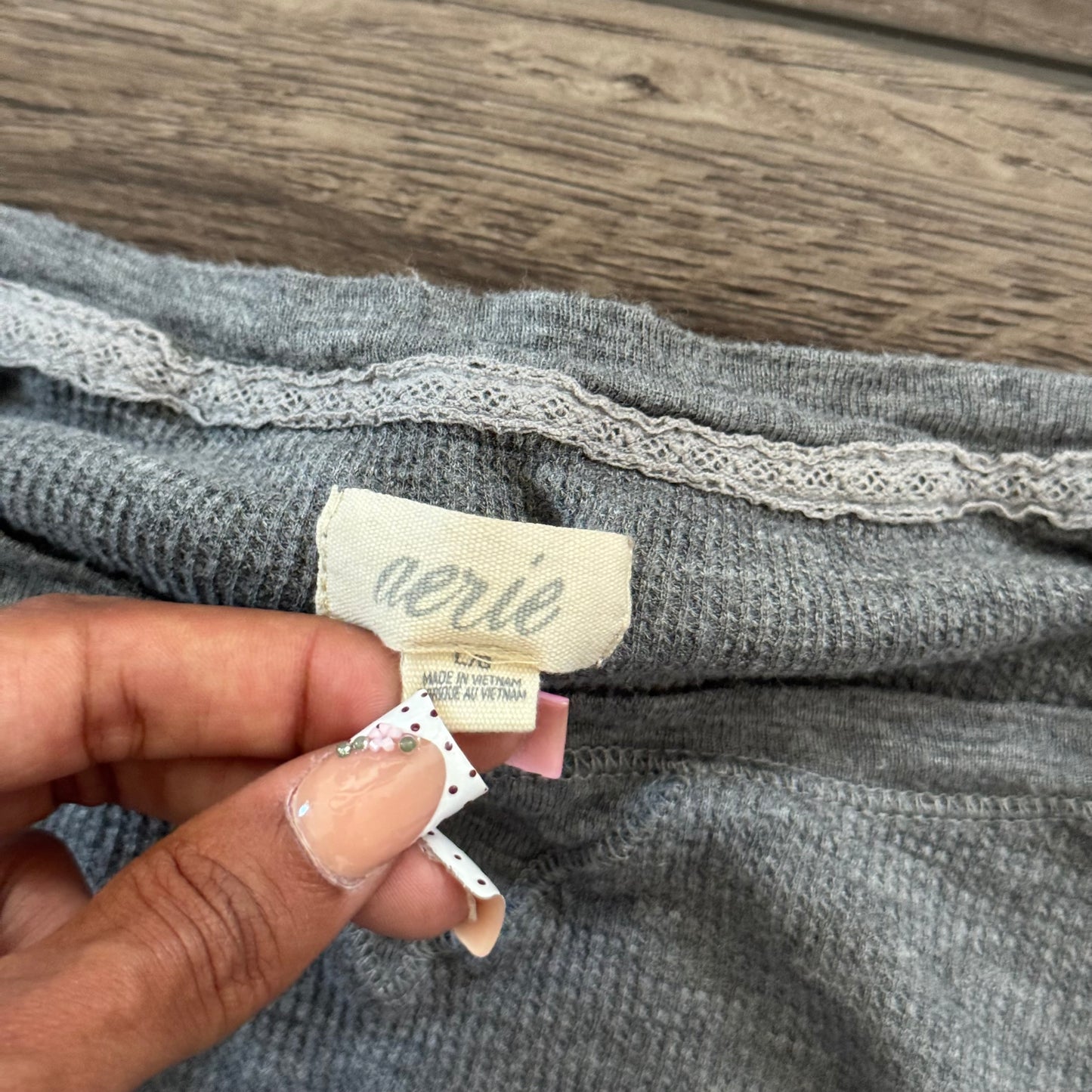 dark grey aerie thermal long sleeve shirt (S)