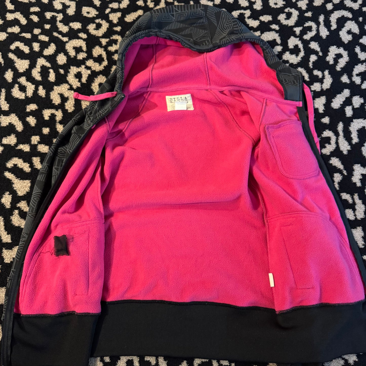 black and pink billabong y2k surfer long sleeve jacket (M)
