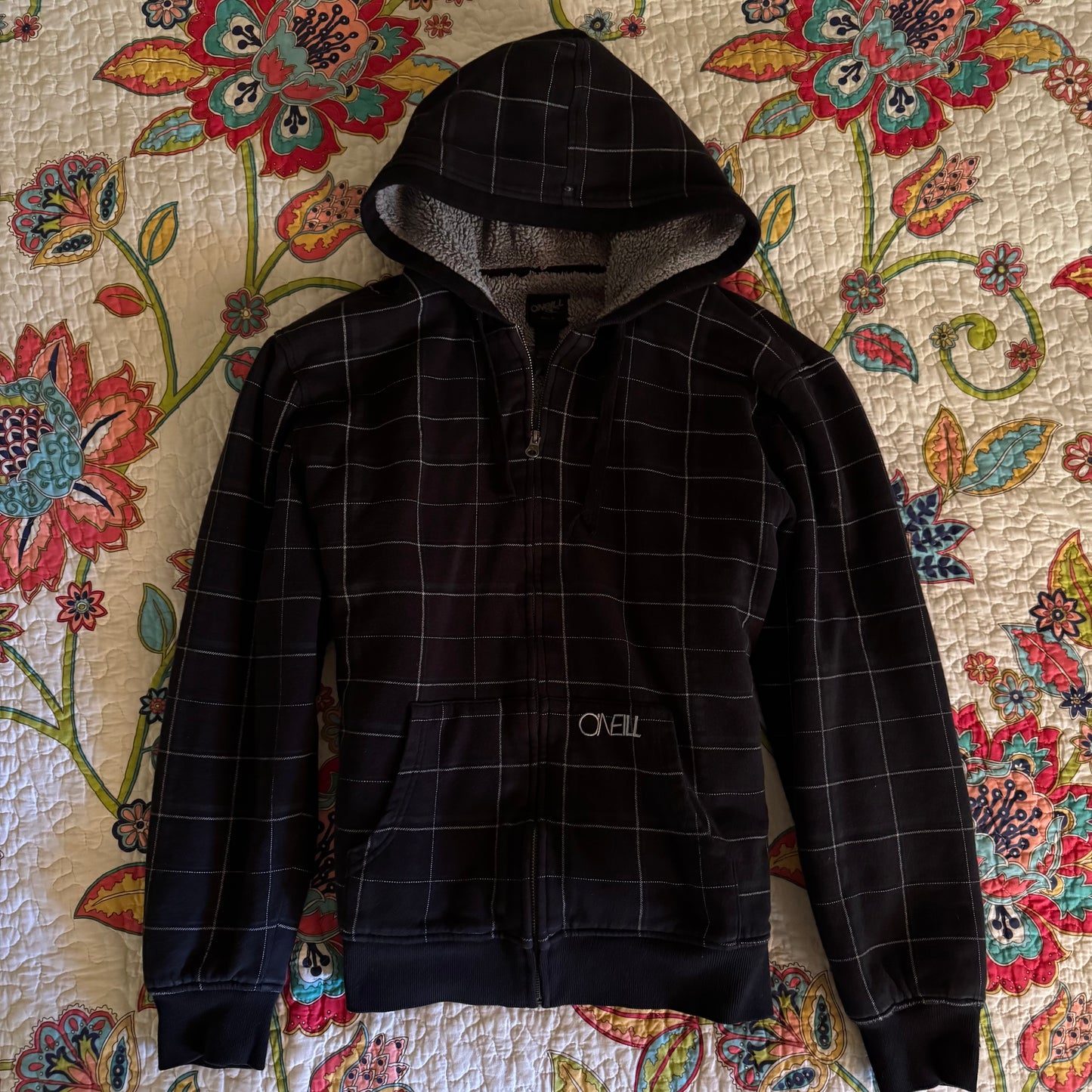 black & gray o’neil plaid sherpa y2k surfer zip up jacket (xl)
