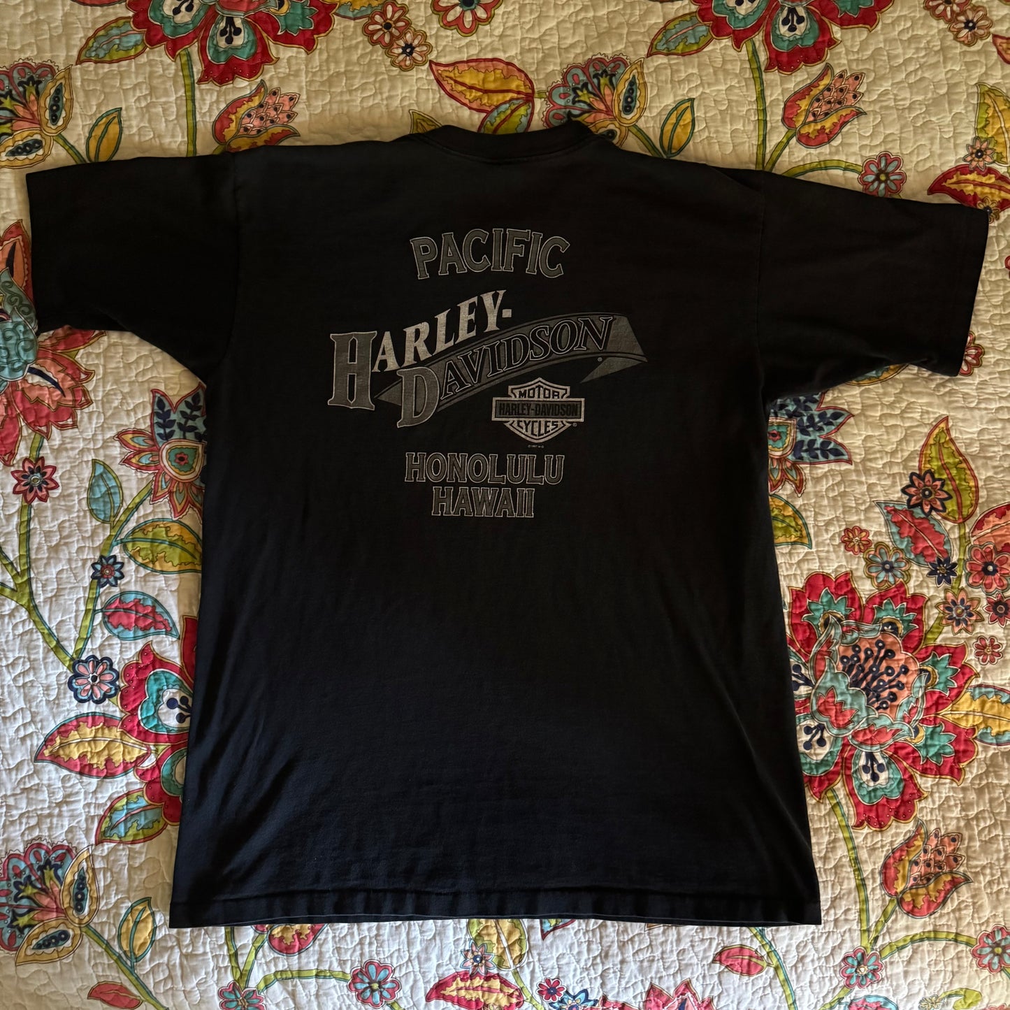 black 1997 harley davidson honolulu hawaii vintage graphic t shirt (XL)