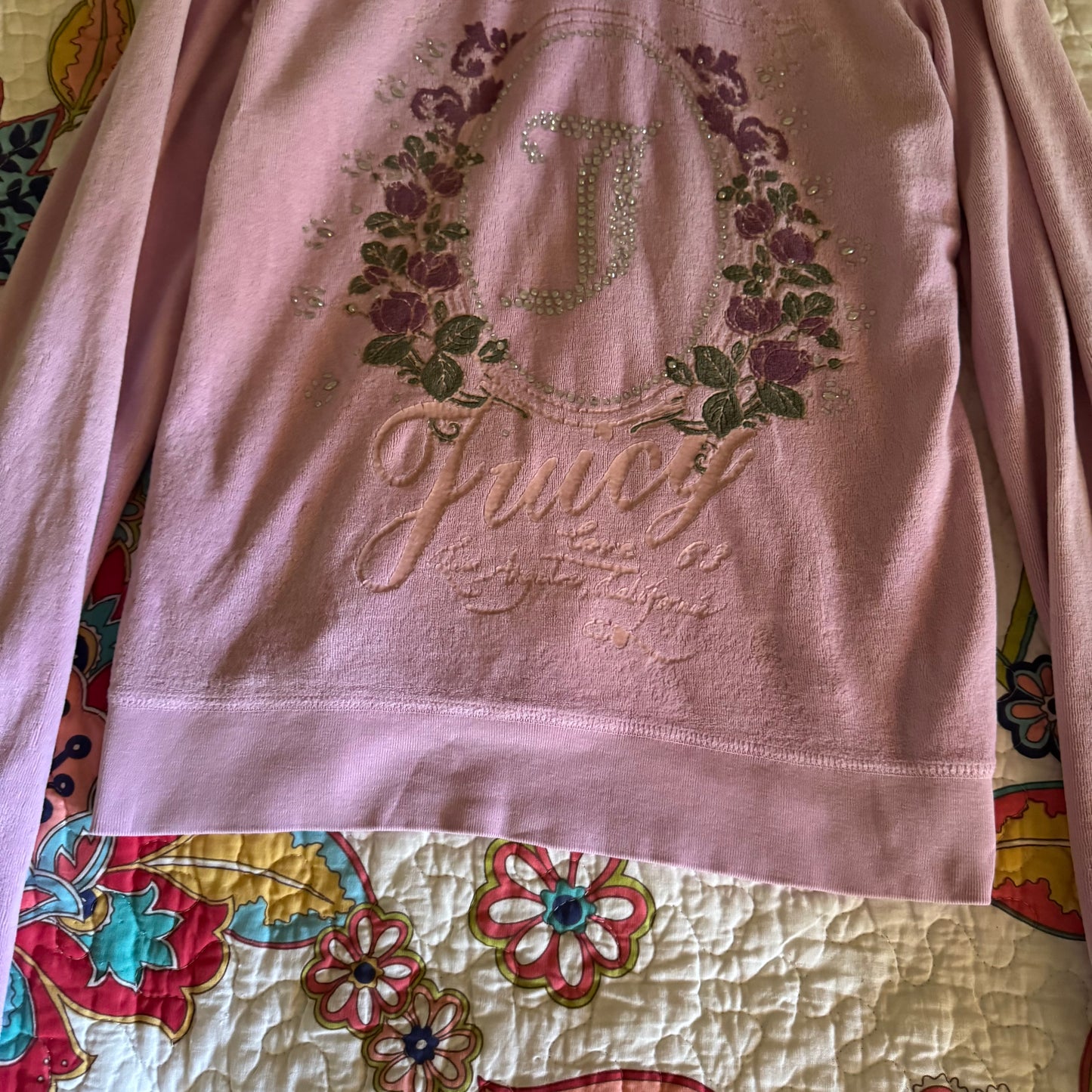 light pink rare juicy couture y2k 2000’s velour zip up jacket (L)