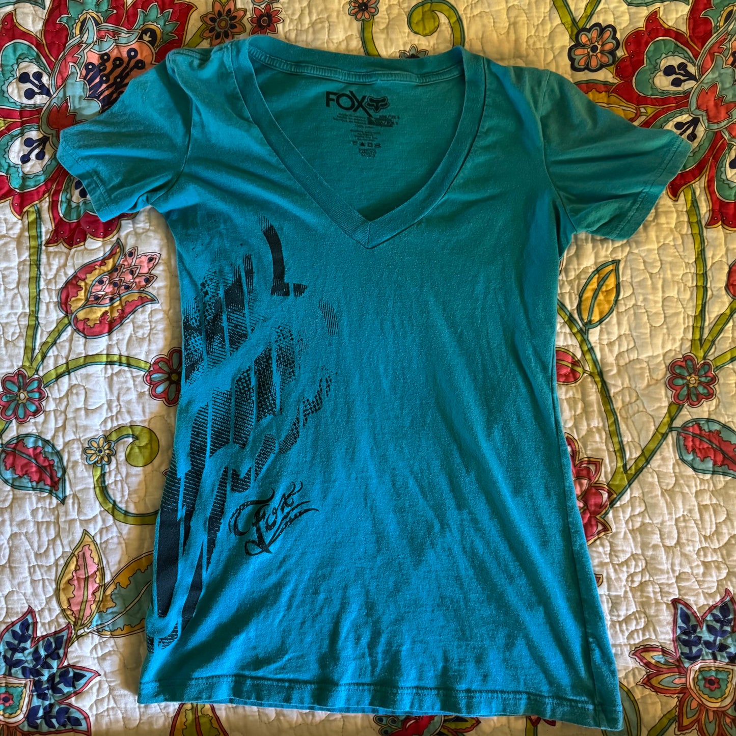 blue fox racing graphic moto v neck women’s shirt (S)
