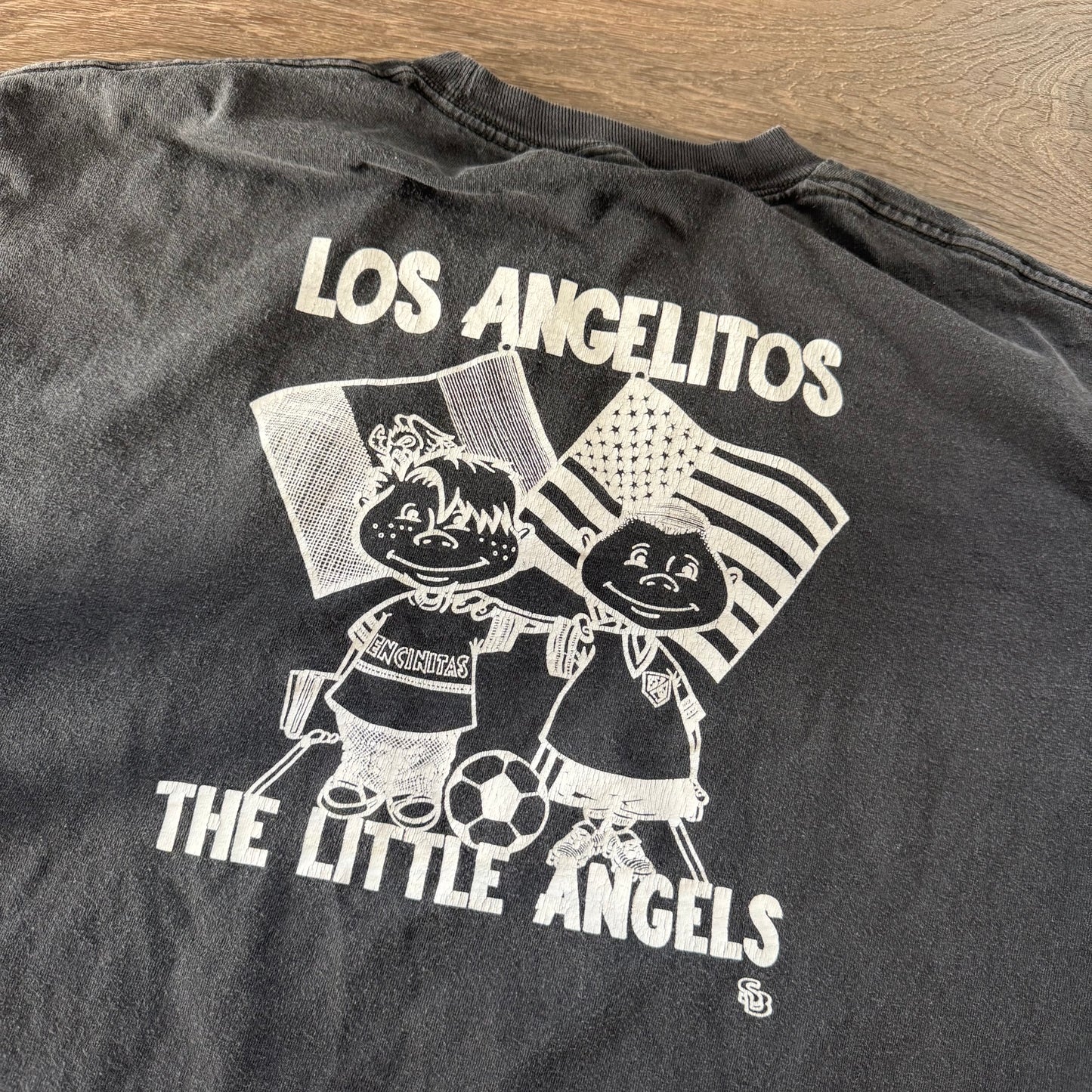 black & white vintage 90’s los angelitos graphic shirt (M/L)
