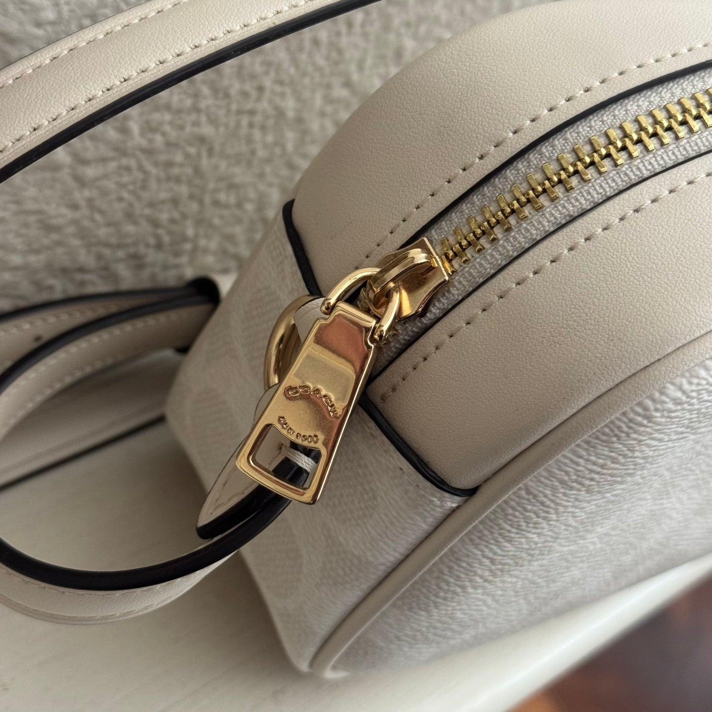 White Coach Jamie Camera Bag In Signature Canvas Crossbody