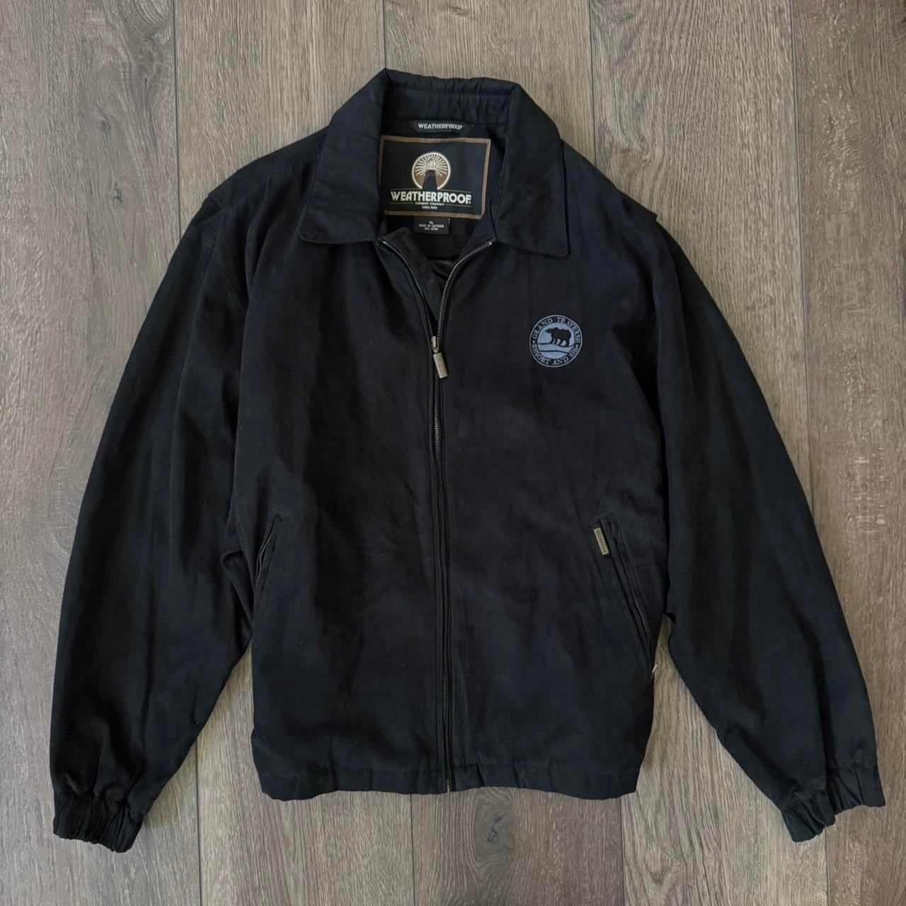 black vintage 90s weatherproof thick windbreaker jacket