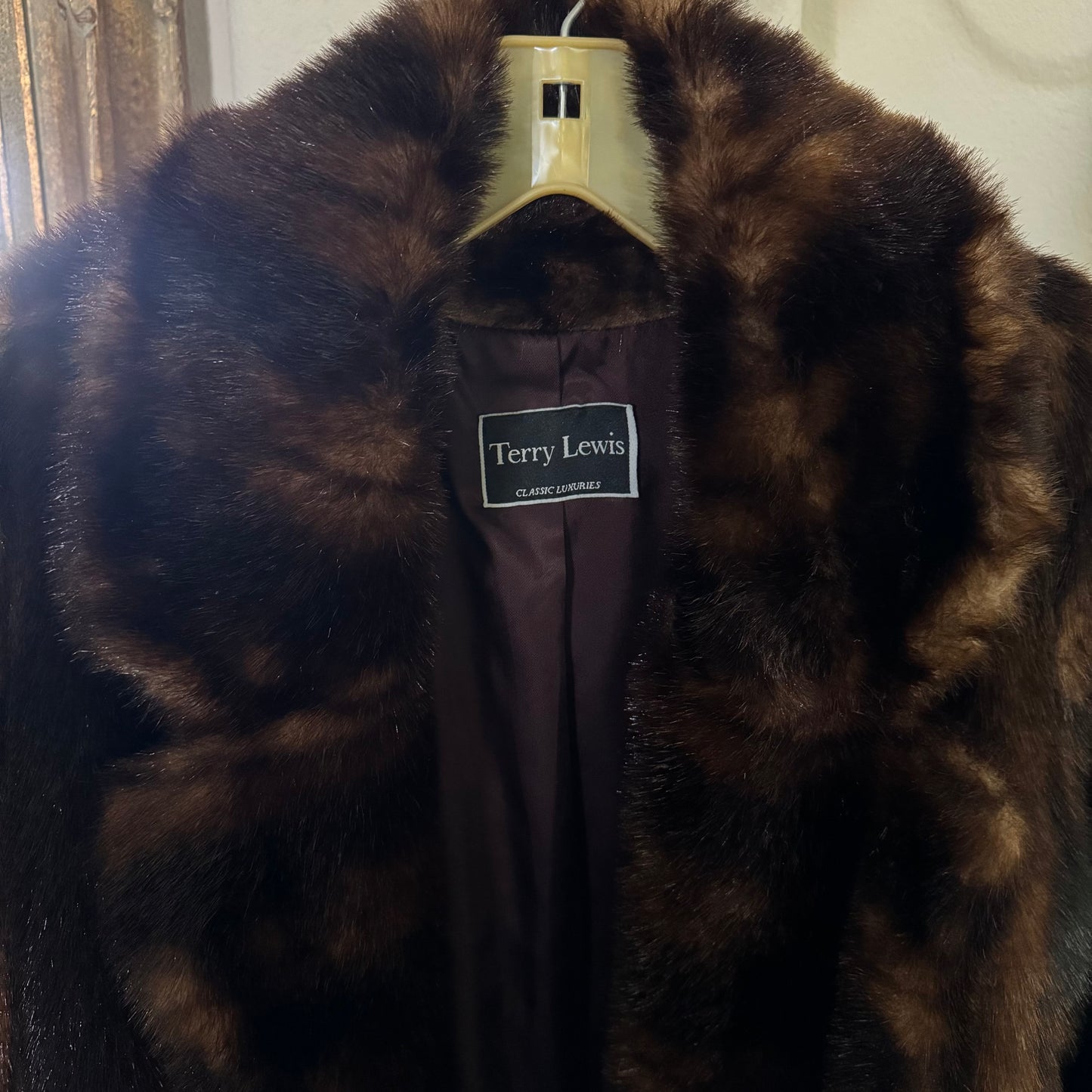 brown terry lewis classic luxuries women’s long fur coat
