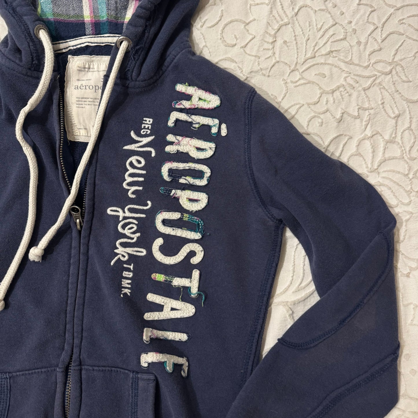 Navy Blue ‘Aeropostale’ Y2K Zip Up Plaid Hoodie