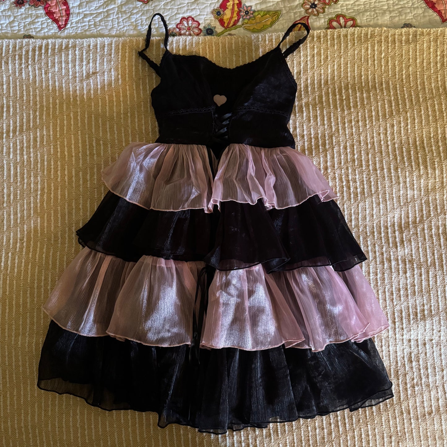 black and pink lolita gothic puffy dress (S)