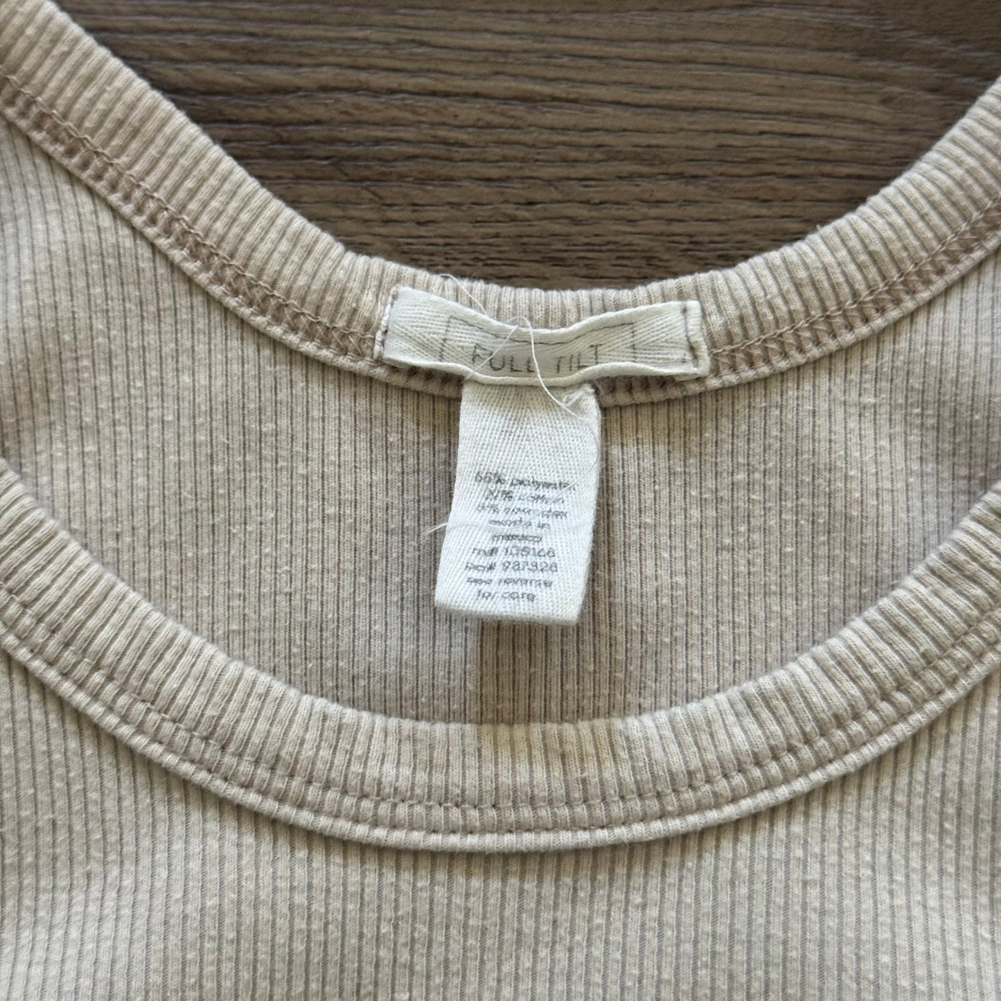 beige western cowboy nashville tennessee cropped top