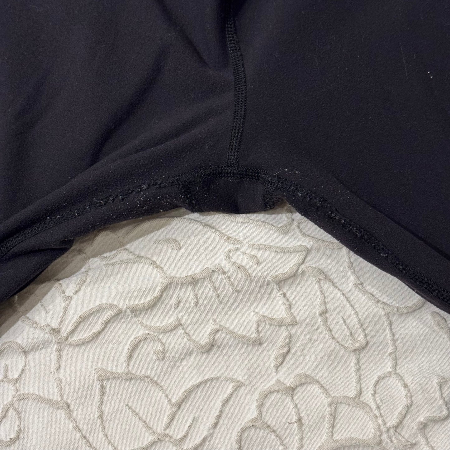 Black ‘Lululemon’ High Waisted Straight Yoga Pants