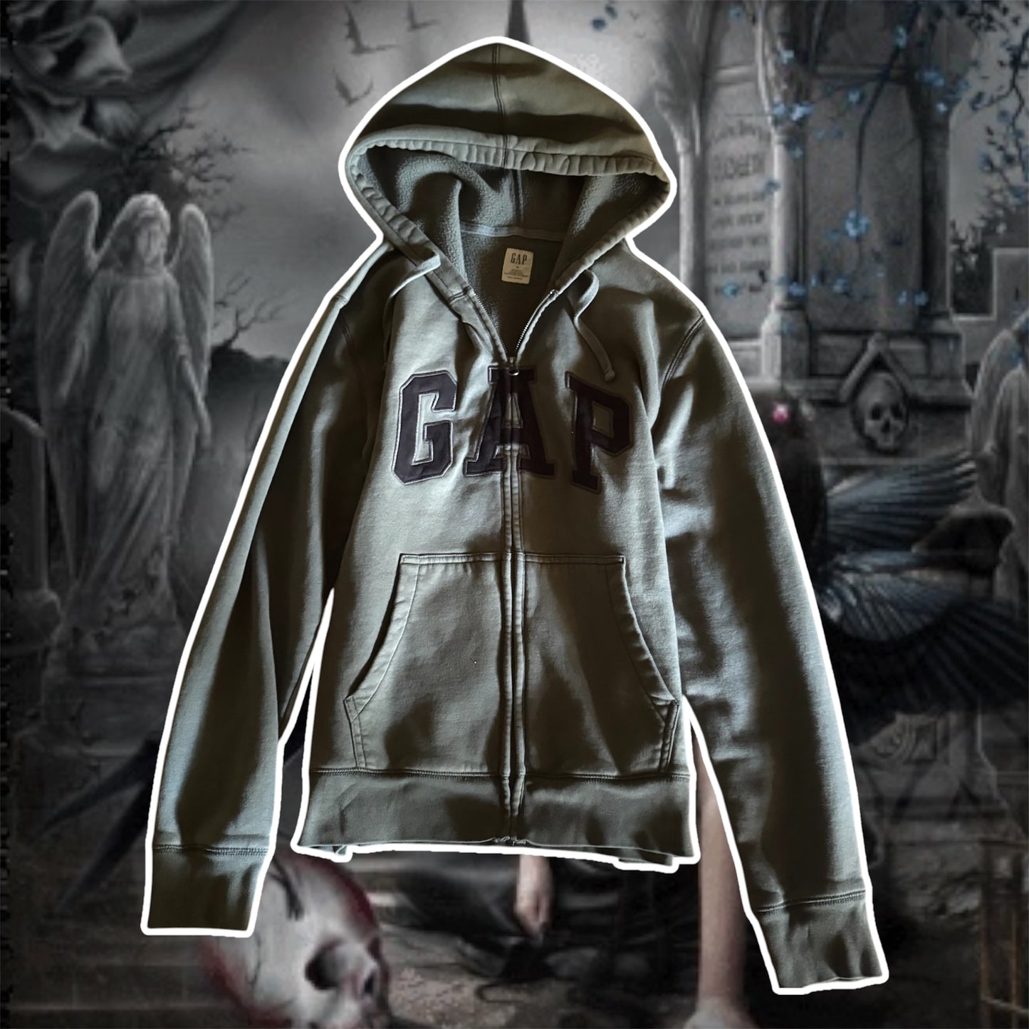 grey GAP zip up jacket (M)