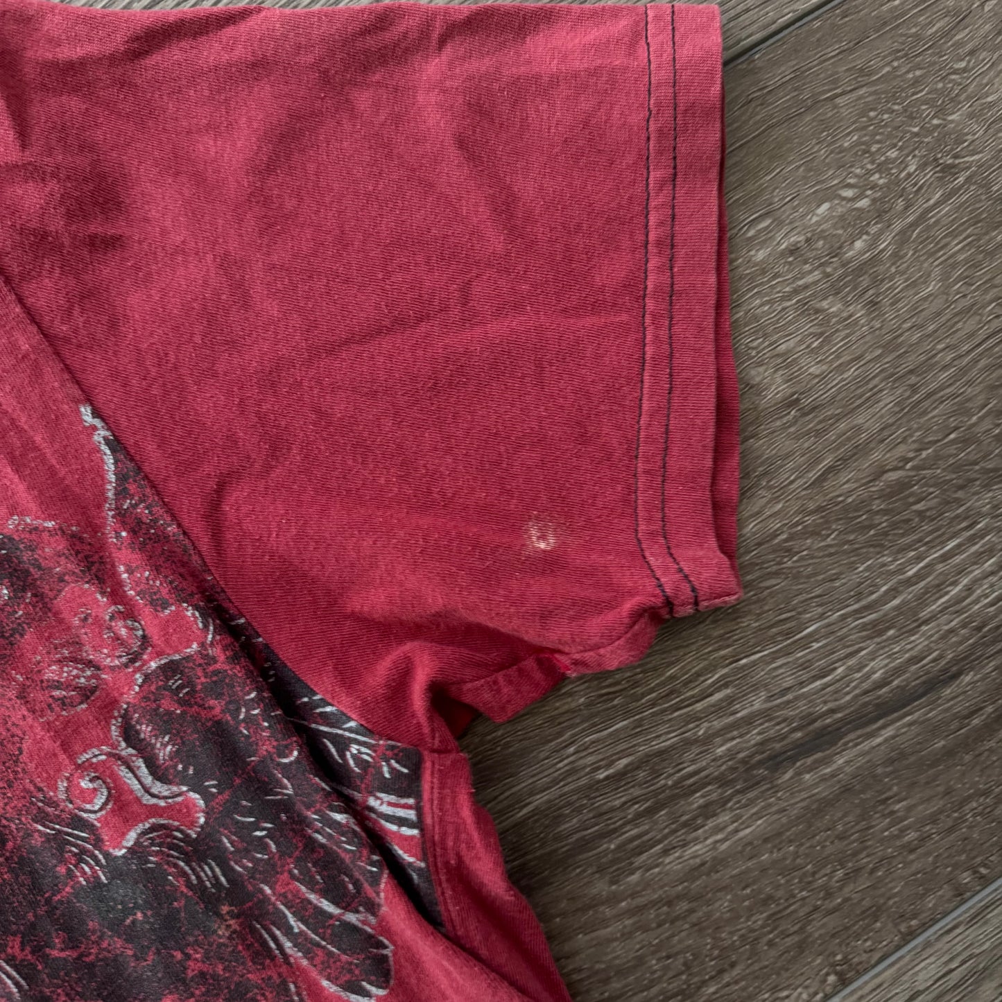 red & black cybery2k grungy men’s distressed graphic shirt