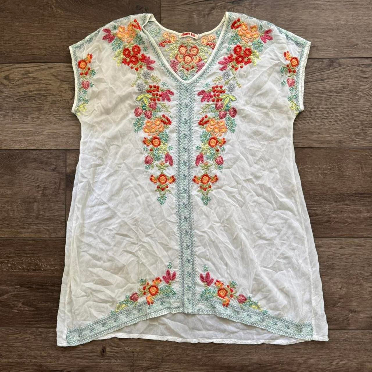 bundle of 3 johnny was long shirts/dress (medium/large) boho vibes