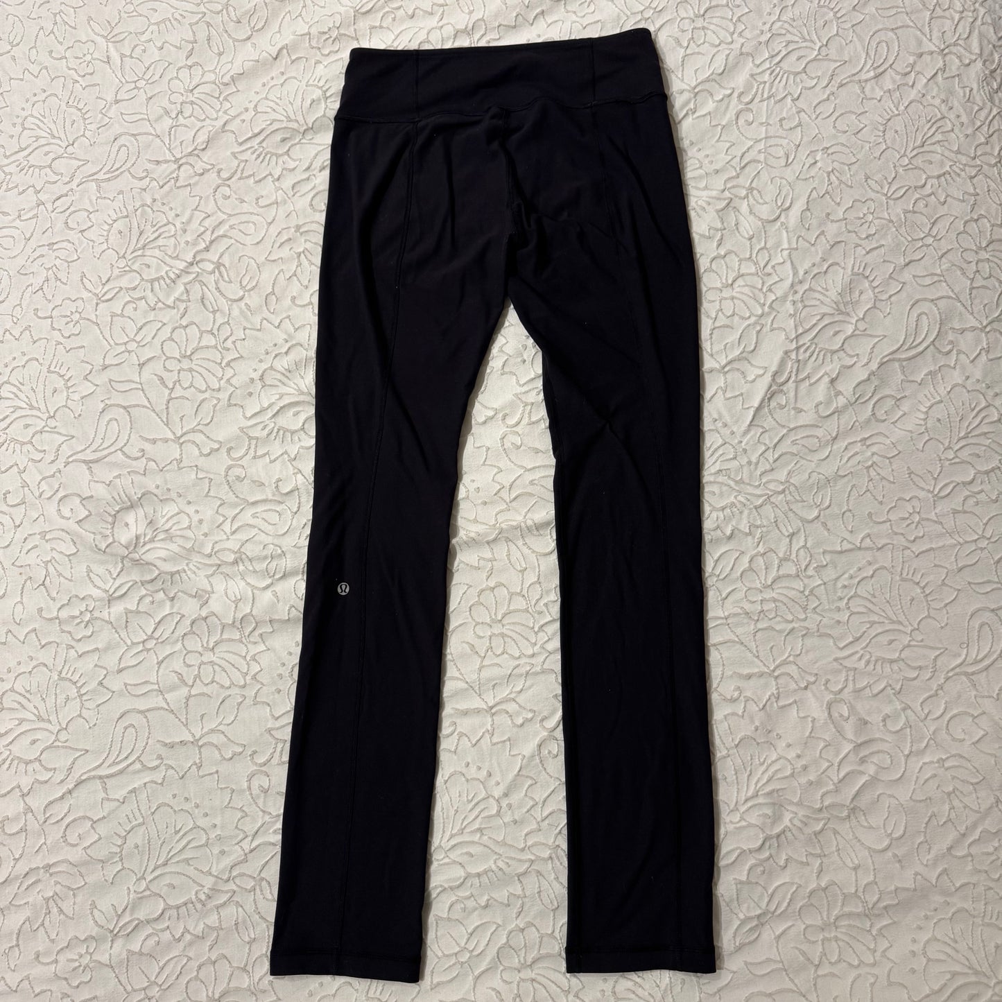 Black ‘Lululemon’ High Waisted Straight Yoga Pants