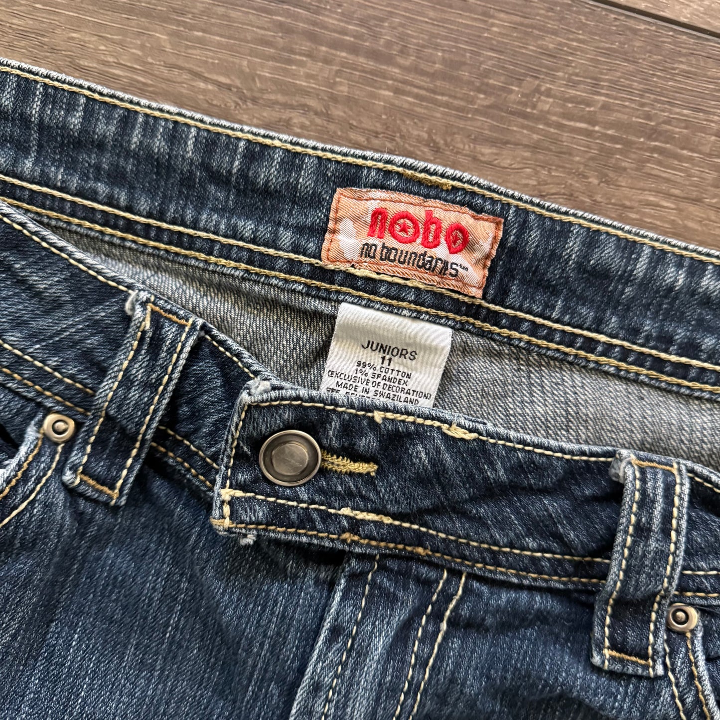 denim blue gold embellished y2k distressed capri midrise pants