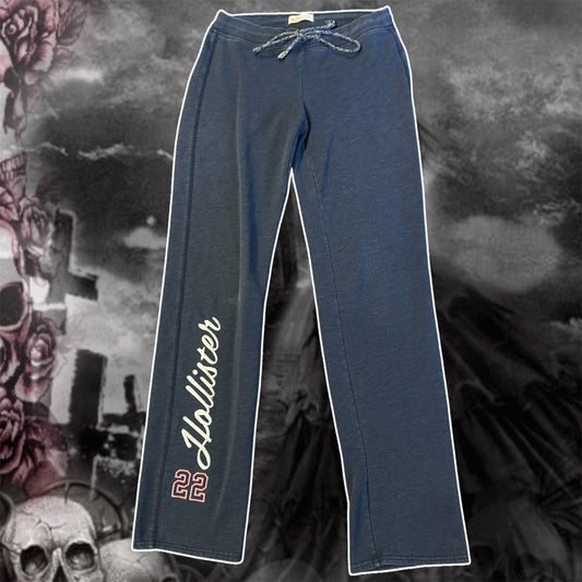 blue hollister y2k straight legged sweatpants (S)