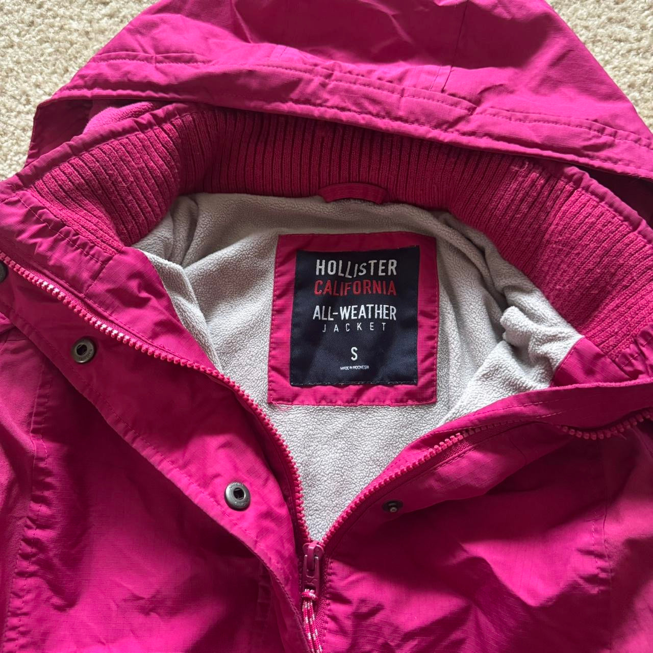 hot pink hollister lightweight y2k hoodie jacket